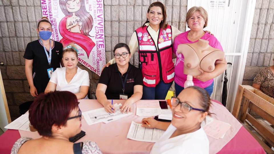 Más de mil personas se benefician con servicios de la Brigada DIF - Sonora Para Ti en la colonia Solidaridad de Hermosillo